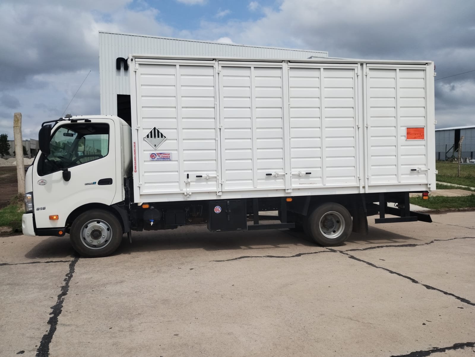 Logística Salvatore, Fletes, Mudanzas y Trámites