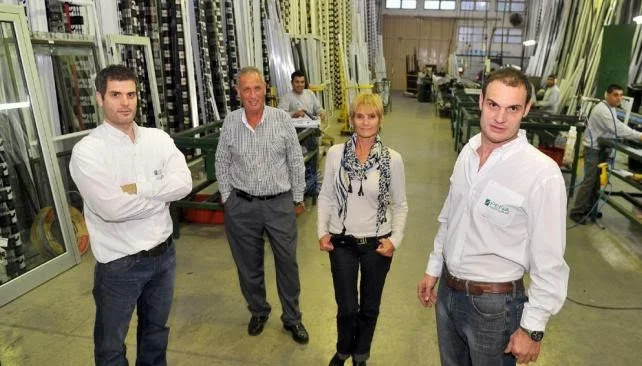 Peña Aberturas |  PVC, Aluminio, Madera, Chapa