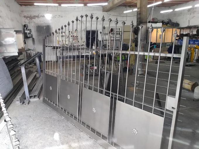 El Herrero | Herrería Artística, de Obra e Industrial