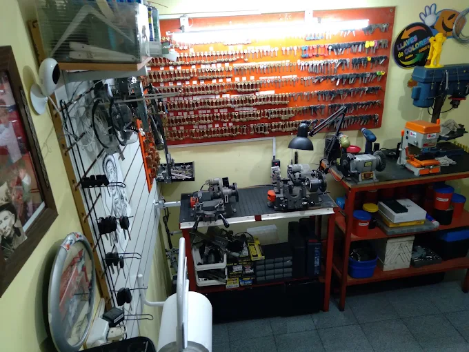 Cerrajería Elvio | Cerrajero para Hogar y Vehículos