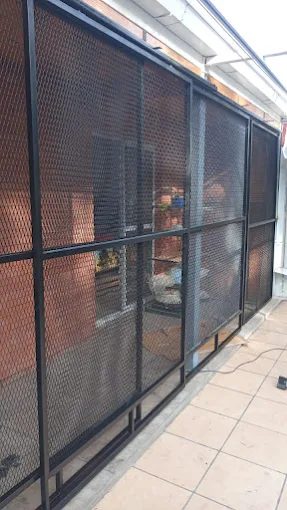 MyM Construcciones Metálicas | Estructuras en Hierro