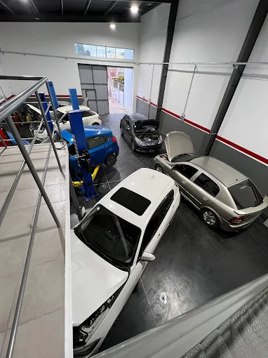 Taller Tomás Fuster | Mecánica de Calidad