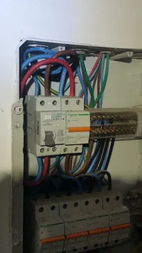 Electricista Matriculado Urgencias Diego Ayala | Soluciones Rápidas y Confiables