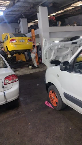 Taller Mecánico El Bendito | Reparación de Vehículos