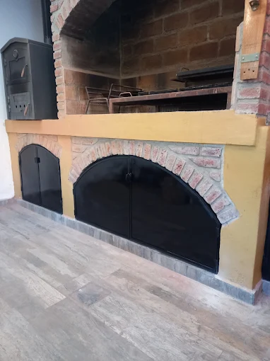 Herrería VM | Rejas, Portones, Estructuras y Techos