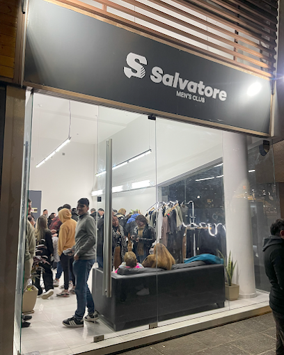 Salvatore Men’s Club | Barbería en Arguello con Estilo y Carácter