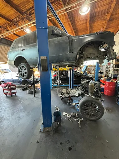 Salazar Mecánica Inteligente | Taller de Diagnóstico y Reparación