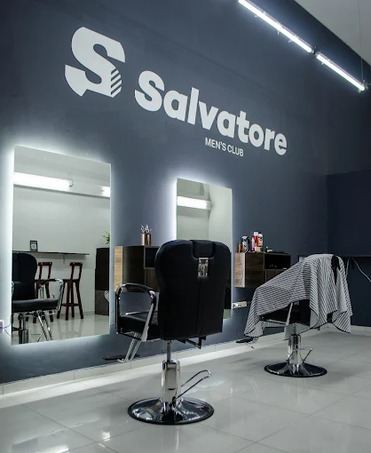 Salvatore Men’s Club | Barbería en Arguello con Estilo y Carácter