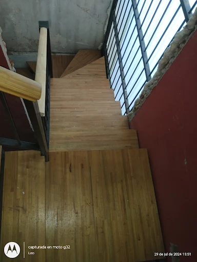 Herrería Leo | Fabricación  Escaleras Metálicas, Portones