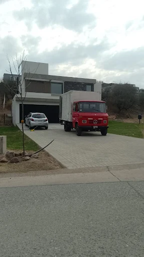 JP Mudanzas | Fletes, Mudanzas y Trabajos en Altura