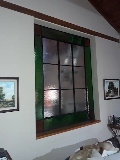 Vidriería Los Amigos | Puertas de Vidrio, Espejos y Ventanas