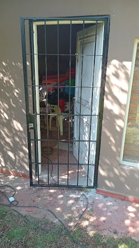 AD Herrería CBA | Portones, Puertas, Pérgolas