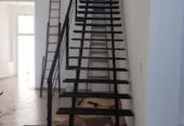 Herrería Leo | Fabricación  Escaleras Metálicas, Portones
