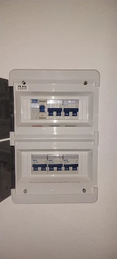 Tebez Soluciones | Electricista Matriculado – Instalaciones y Reparaciones