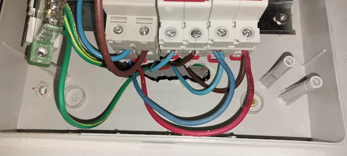 Tebez Soluciones | Electricista Matriculado – Instalaciones y Reparaciones