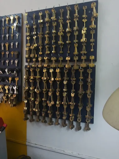 Cerrajería Urgencias en Córdoba | Servicio 24 Horas