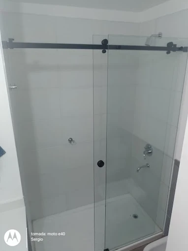 Sergio Vidrios y Aberturas | Vidriería en Córdoba