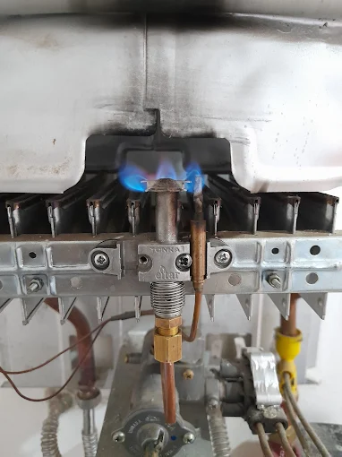 Tec. MMO Benitez F. | Gas y Electricidad del Hogar