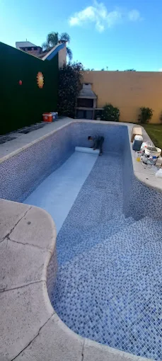 RD Pintores de Piscinas | Expertos con 30 Años de Experiencia