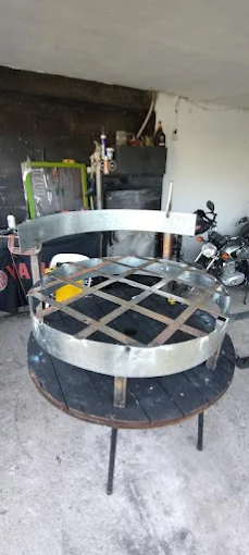 Maktub Herrería | Portones, Rejas y Estructuras Metálicas