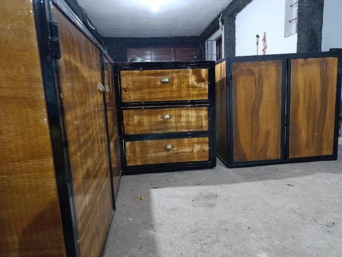 Maktub Herrería | Portones, Rejas y Estructuras Metálicas