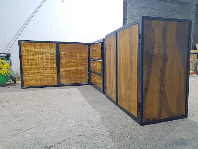 Maktub Herrería | Portones, Rejas y Estructuras Metálicas