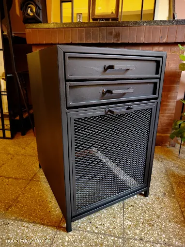 Zeus Herrería | Portones, Puertas y Estructuras