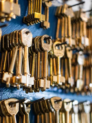 Cerrajería Zona Este | 24 Horas para Hogar y Vehículos