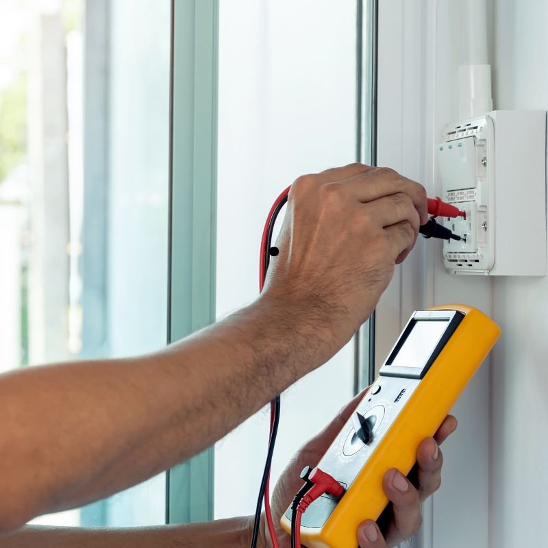 Electricista a Domicilio | Reparaciones, Mantenimiento y Resultados Garantizados