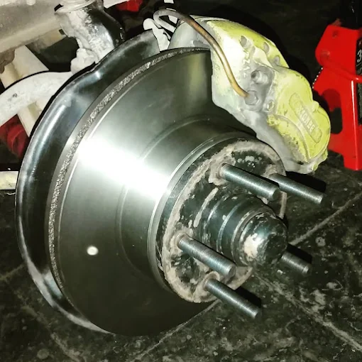 DSC Mecánica | Mantenimiento y Reparación de Vehículos