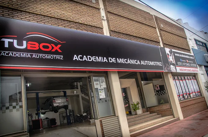 Academia TuBox | Escuela Automotriz en Córdoba