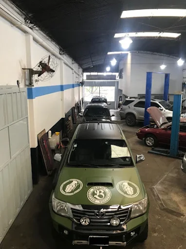 Garage Uno | Mantenimiento, Reparación y Diagnóstico