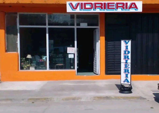Vidriería San Nicolás | Soluciones en Vidrio y Espejos en La Calera