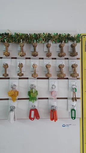 Cerrajería El Celeste | Seguridad Automotriz y Domiciliaria en Córdoba