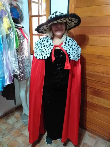 Disfraces Rincón Verde | Alquiler de Disfraces en Córdoba