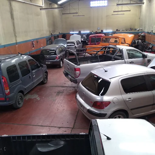 Mecánica Carando |Rectificación de Motores, Chapa y Pintura