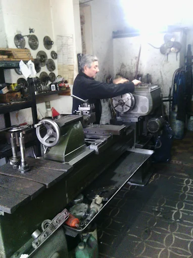 Tornería Córdoba | Torno, Fresado, Roscado