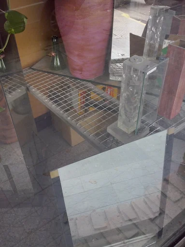 Vidriería San Vicente | Colocación de Cristales, Espejos