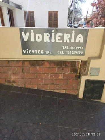 Vidriería Vieytes | Vidrios, Espejos, Mamparas y Cerramientos