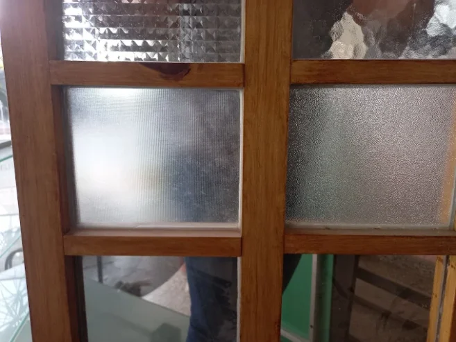 Vidrios Colón | Templados, Laminados, Mamparas, Espejos