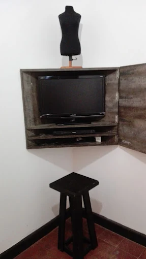 Herrería WS Murúa | Piezas Únicas en Hierro: Muebles, Rejas