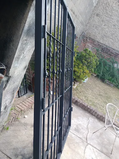 TFF-PROJECT HERRERÍA | Reparaciones y Cerramientos