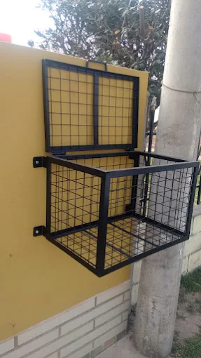 Rejart | Taller de Herrería Artística – Rejas, Portones, Muebles