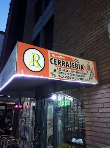 Cerrajería Roldán | Soluciones de Seguridad en Córdoba con Confianza
