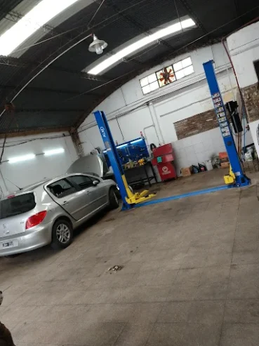 FDM Car Service | Mantenimiento y Reparación de Vehículos