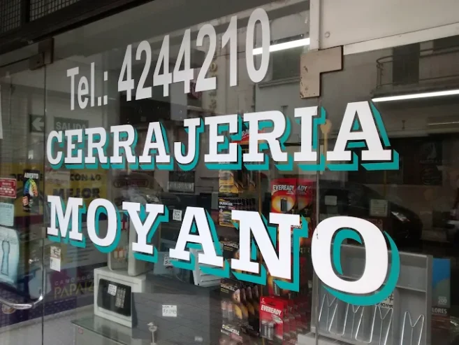 A Moyano Cerrajería | 24 Horas de Servicio en Córdoba