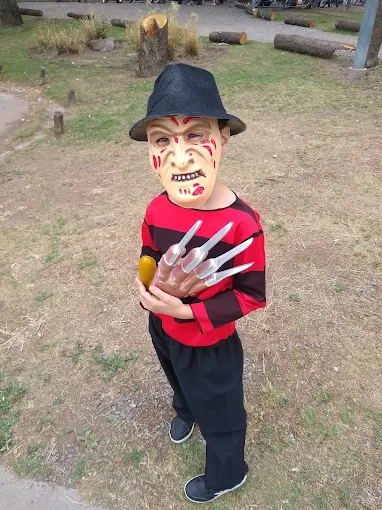 Disfraces Adriana | Alquiler de Disfraces- Amplia Variedad