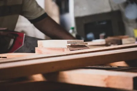 Todo Madera | Carpintería, Lustrado, Plastificado de Aberturas y Pisos