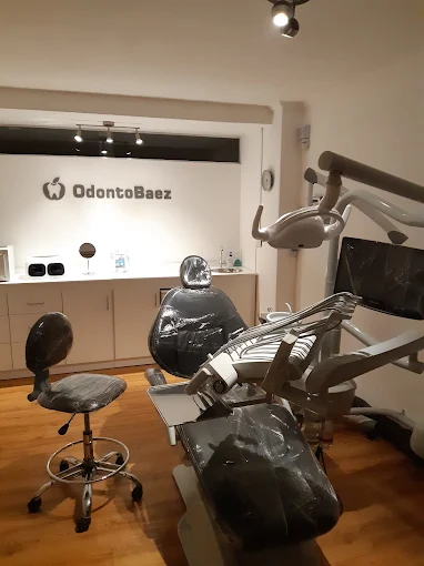 OdontoBáez | Blanqueamiento, Prótesis, Tratamiento contra el Bruxismo