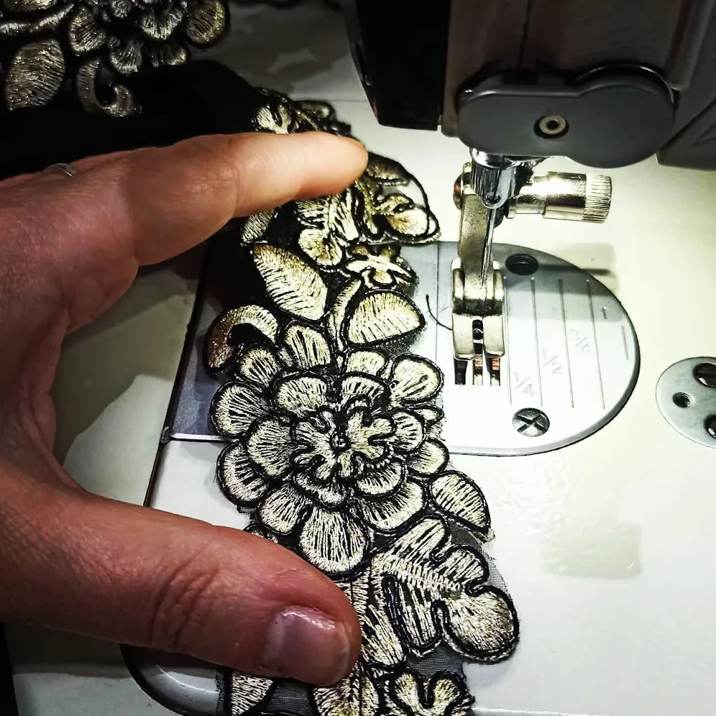 Costura Ya! | Arreglos y Modernización de Ropa